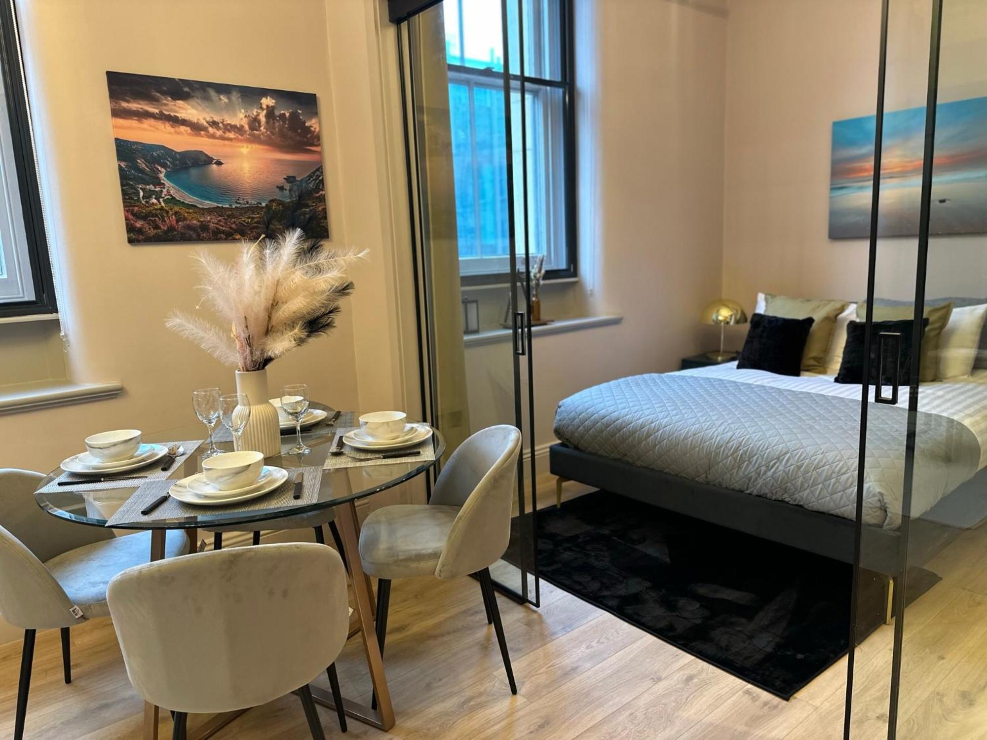 Stunning 2br In Chinatown